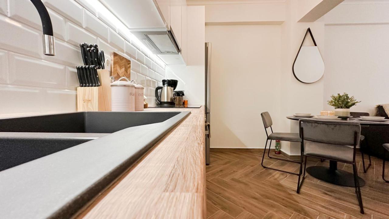 Valtetsiou Central 50Sqm Apt In Athens Apartment Exterior foto